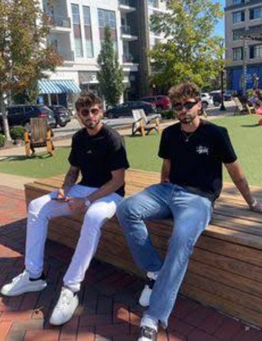 Saer Twins, creadores de contenido aliados del club